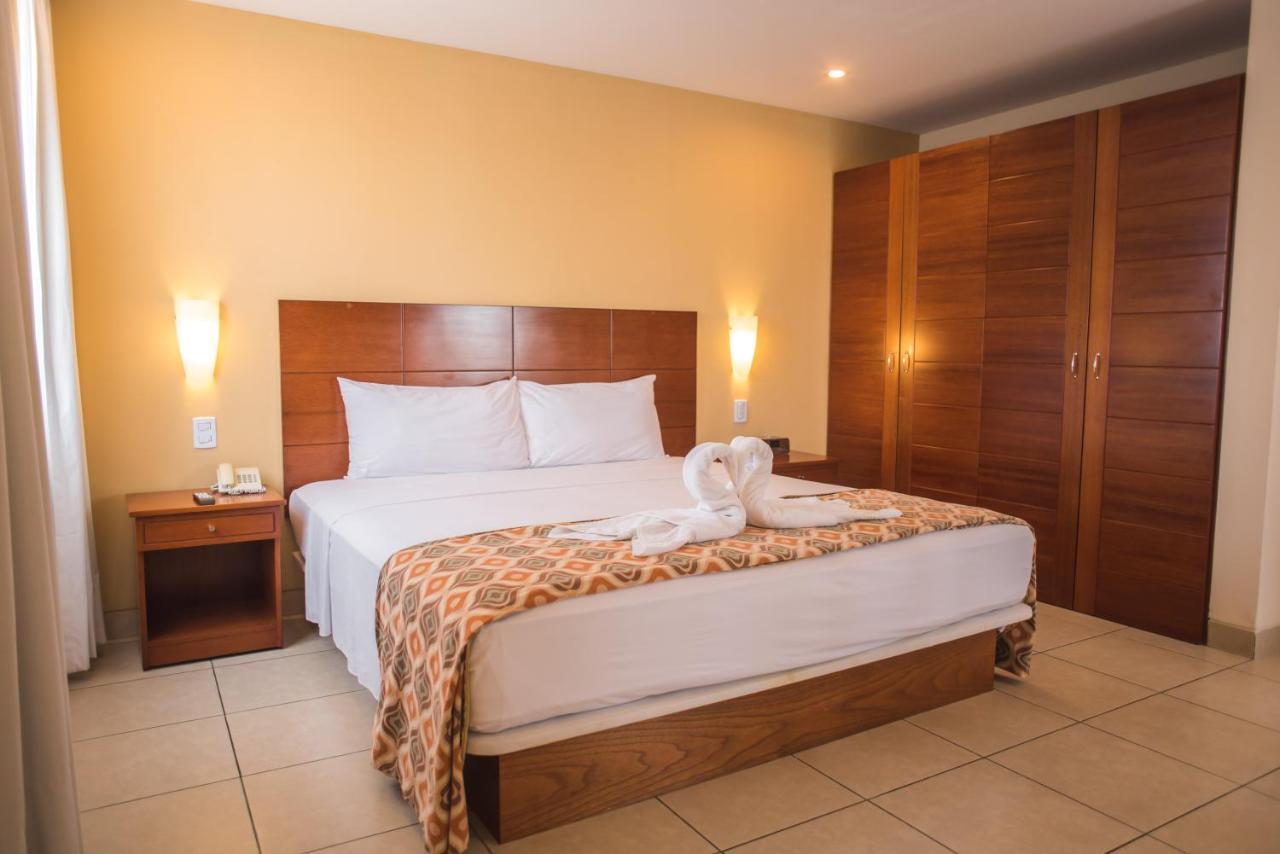 Wyndham Costa Del Sol Pucallpa Eksteriør bilde A bedroom at the hotel