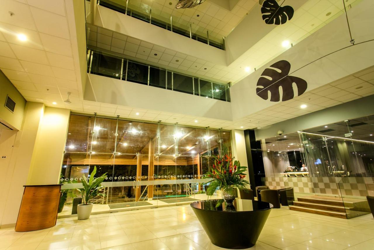 Wyndham Costa Del Sol Pucallpa Eksteriør bilde Lobby